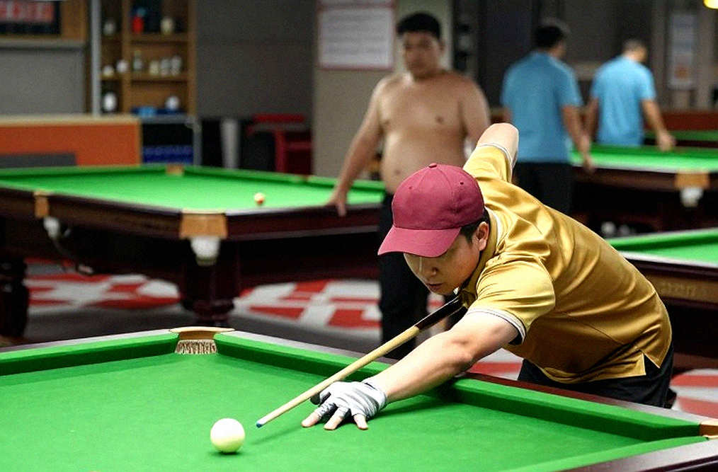 Khi báo cáo billiards trống dữ liệu: Bài học khảo cổ cho làng bi-a Việt Nam